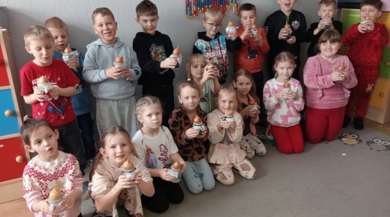 dzieci z grupy Świętokrzyskie nutki