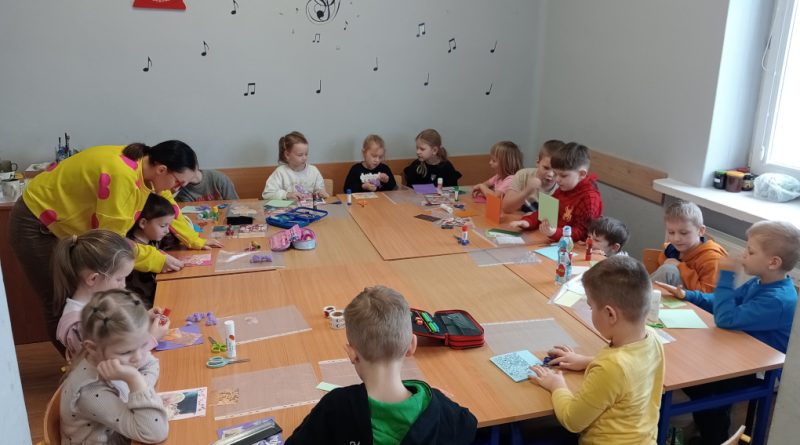 dzieci z grupy" Świętokrzyskie Nutki ,,