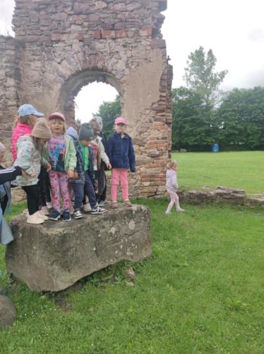 W ruinach huty w Samsonowie 