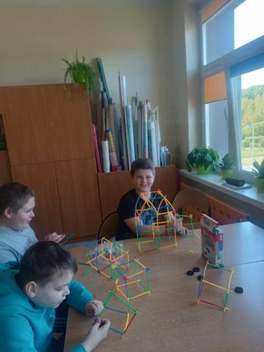 2023/2024 Bryły na lekcjach matematyki