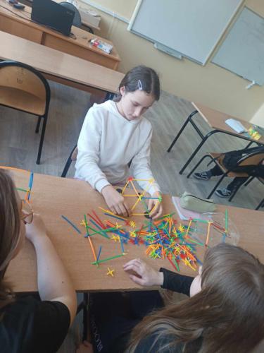 2023/2024 Bryły na lekcjach matematyki