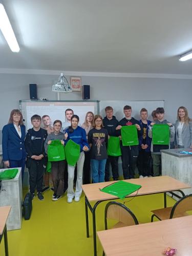 2024/2025 Edukacja ekonomiczna - spotkanie z przedstawicielami Banku Spółdzielczego w Suchedniowie