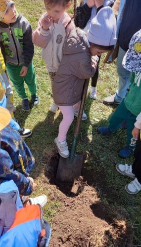 Smerfetka zaangażowana w pracę 