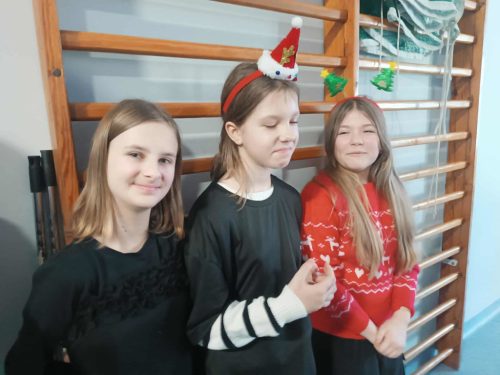 Uśmiech dziewczyn bezcenny