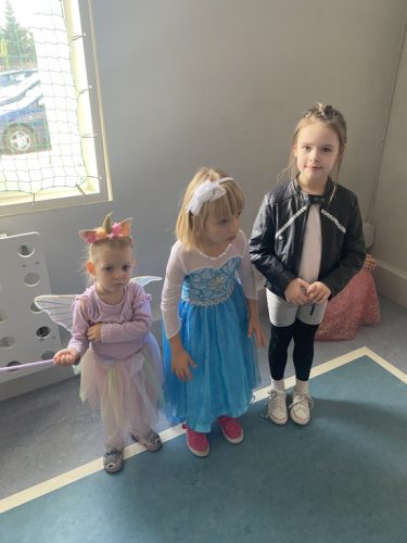 Ach te piękne dziewczynki