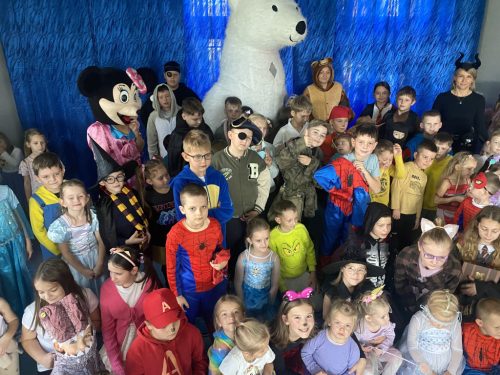 Misiu i Minnie z dziećmi