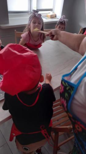 2024/2025 Laboratorium smaków - jabłko