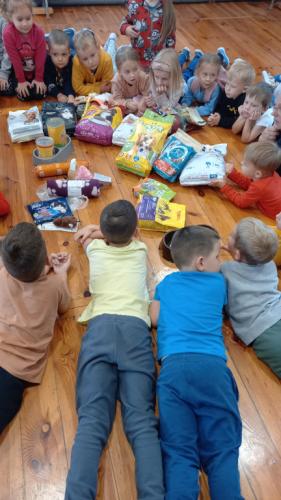 2023/2024 Paka od przedszkolaka dla bezdomniaka