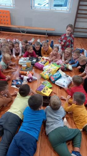 2023/2024 Paka od przedszkolaka dla bezdomniaka