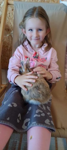 Na zdjęciu Oliwia z grupy Świętokrzyskie Nuteczki 