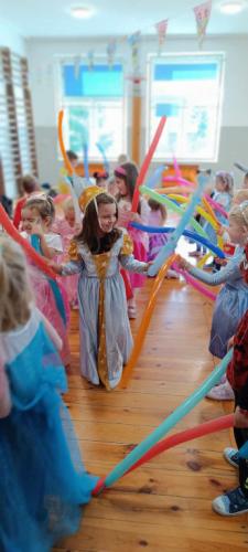 2023/2024 Snuj się bajko