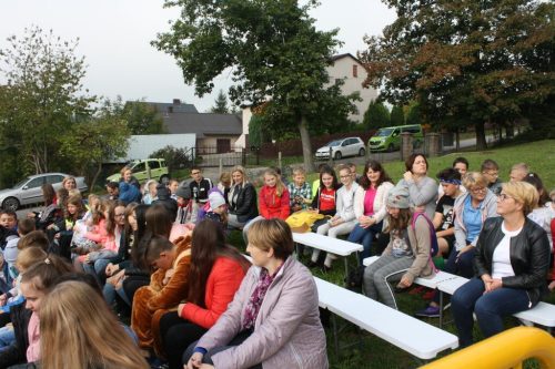 UROCZYSTE OTWARCIE BOISKA SZKOLNEGO