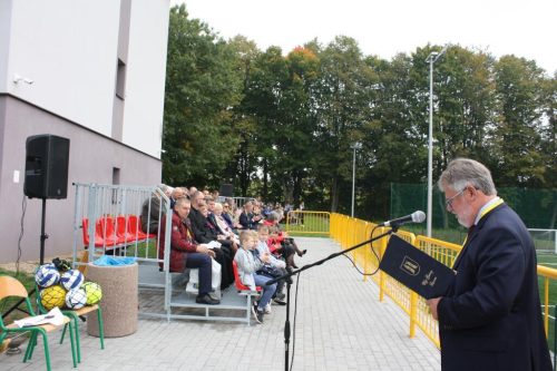 UROCZYSTE OTWARCIE BOISKA SZKOLNEGO