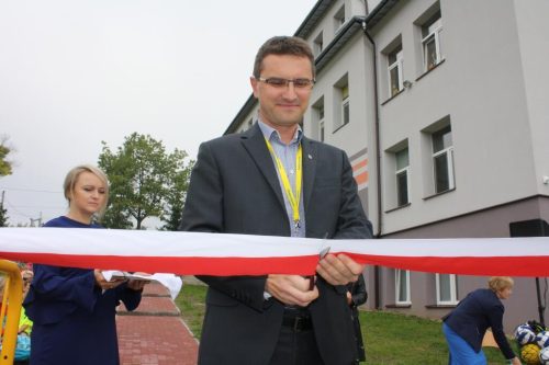 UROCZYSTE OTWARCIE BOISKA SZKOLNEGO