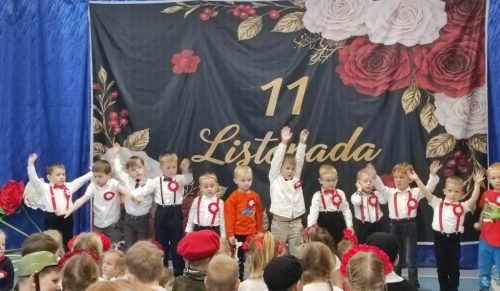 Jestem taki mały.. śpiewają dzieci 