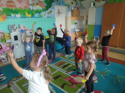Dzień kropki w rytmie muzyki