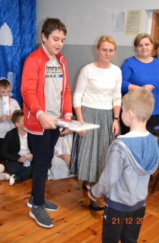 2022/2023 Stroik dla seniora