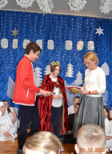 2022/2023 Stroik dla seniora