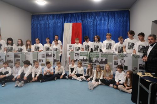 Kolaż poświęcony patronowi szkoły.