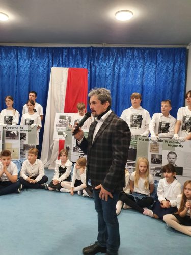 Wystąpienie dyrektora szkoły Sławomira Tofila