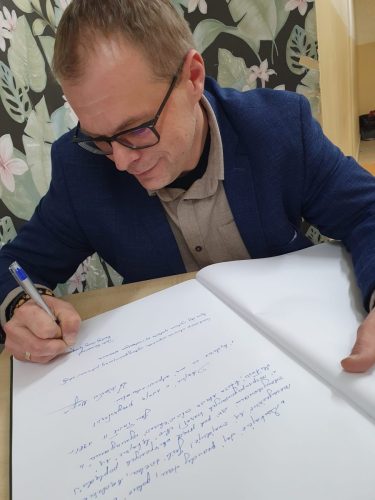 Wpis do księgi pamiątkowej - p. Piotr Furmańczyk - Radny Gminy Łączna